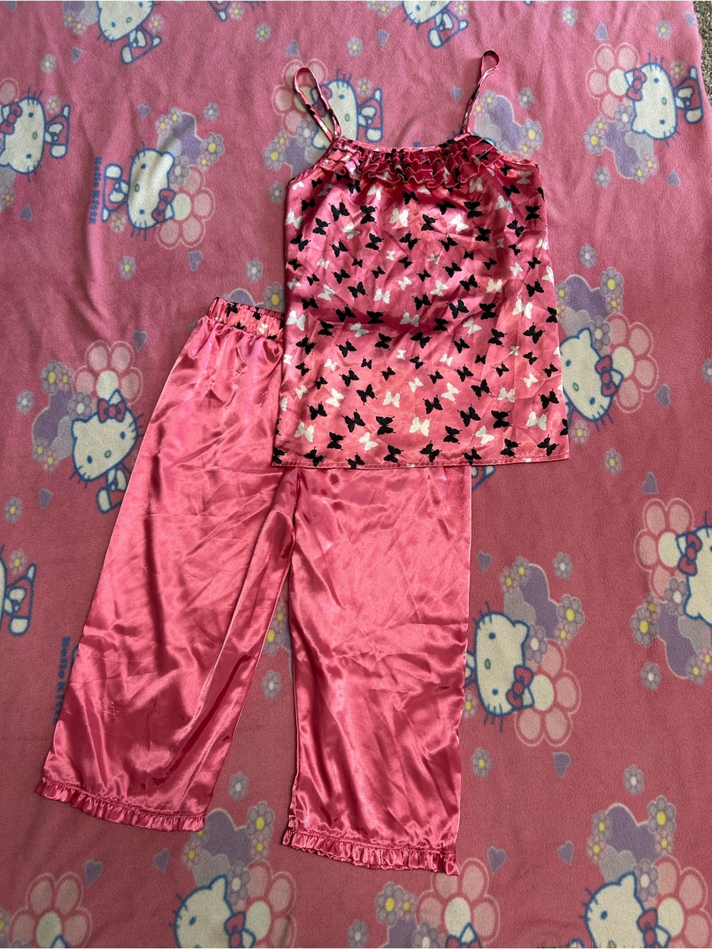 Total girl butterfly pajama set